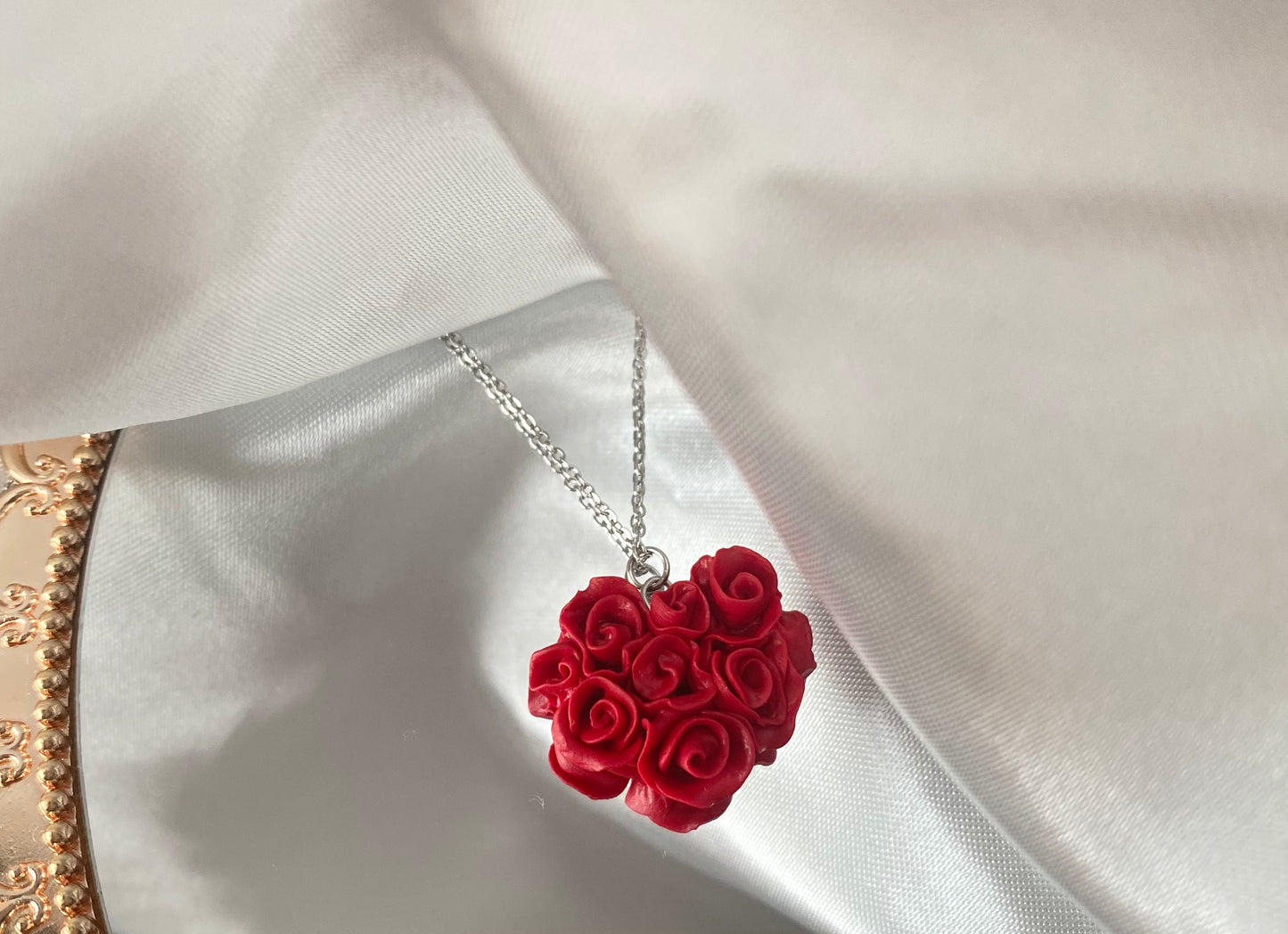 Pathos heart necklace