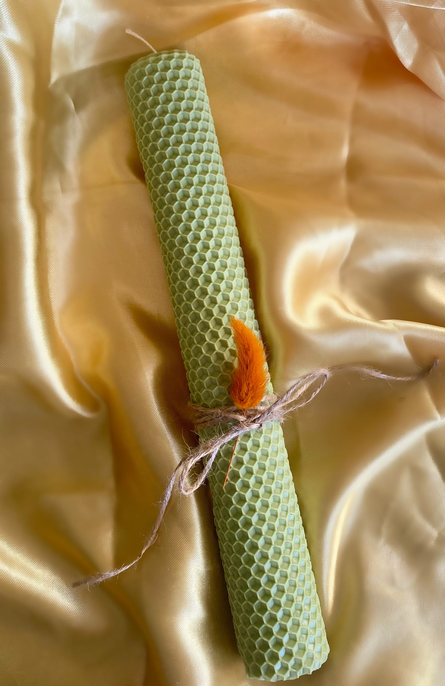 Light green beeswax 🐝