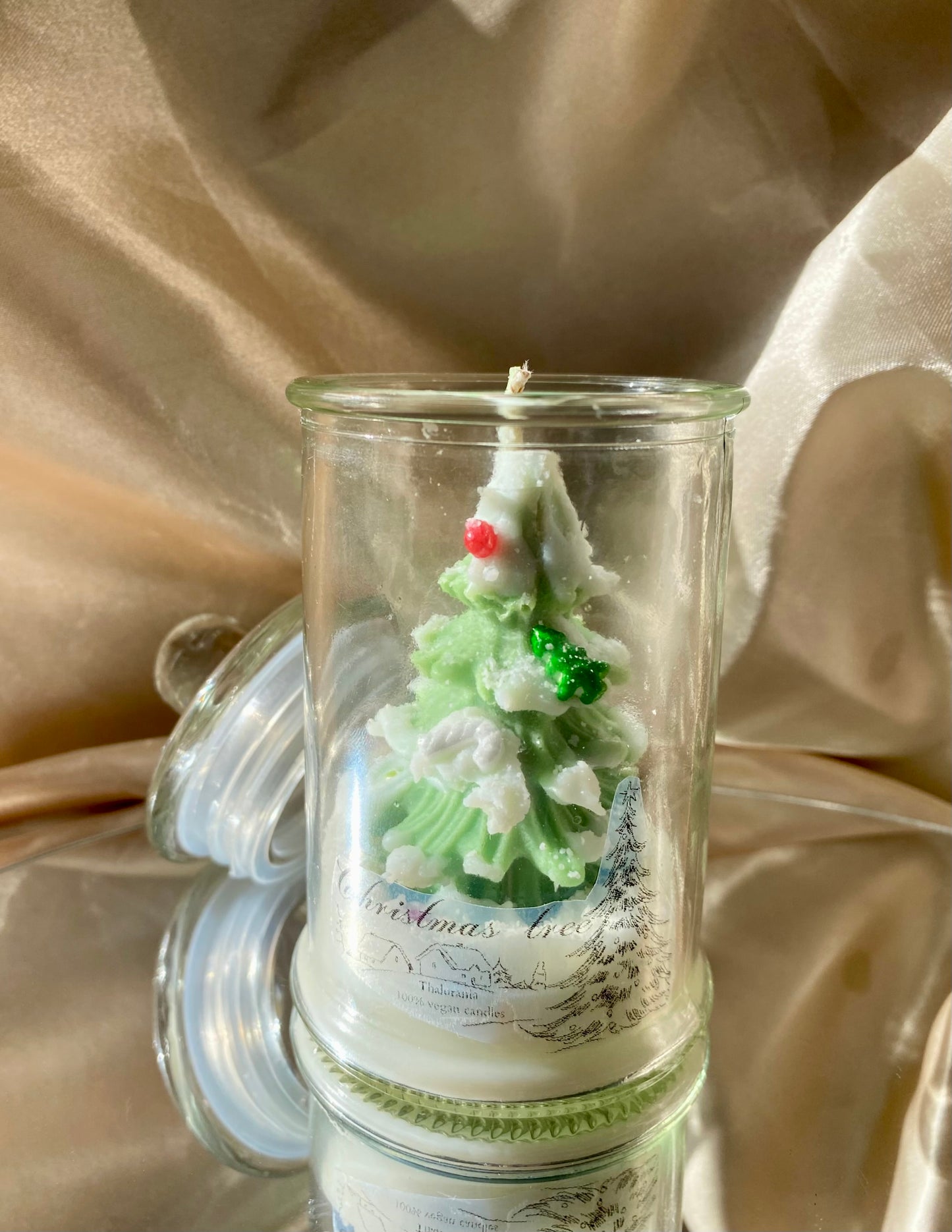 Snowy Christmas tree 🎄