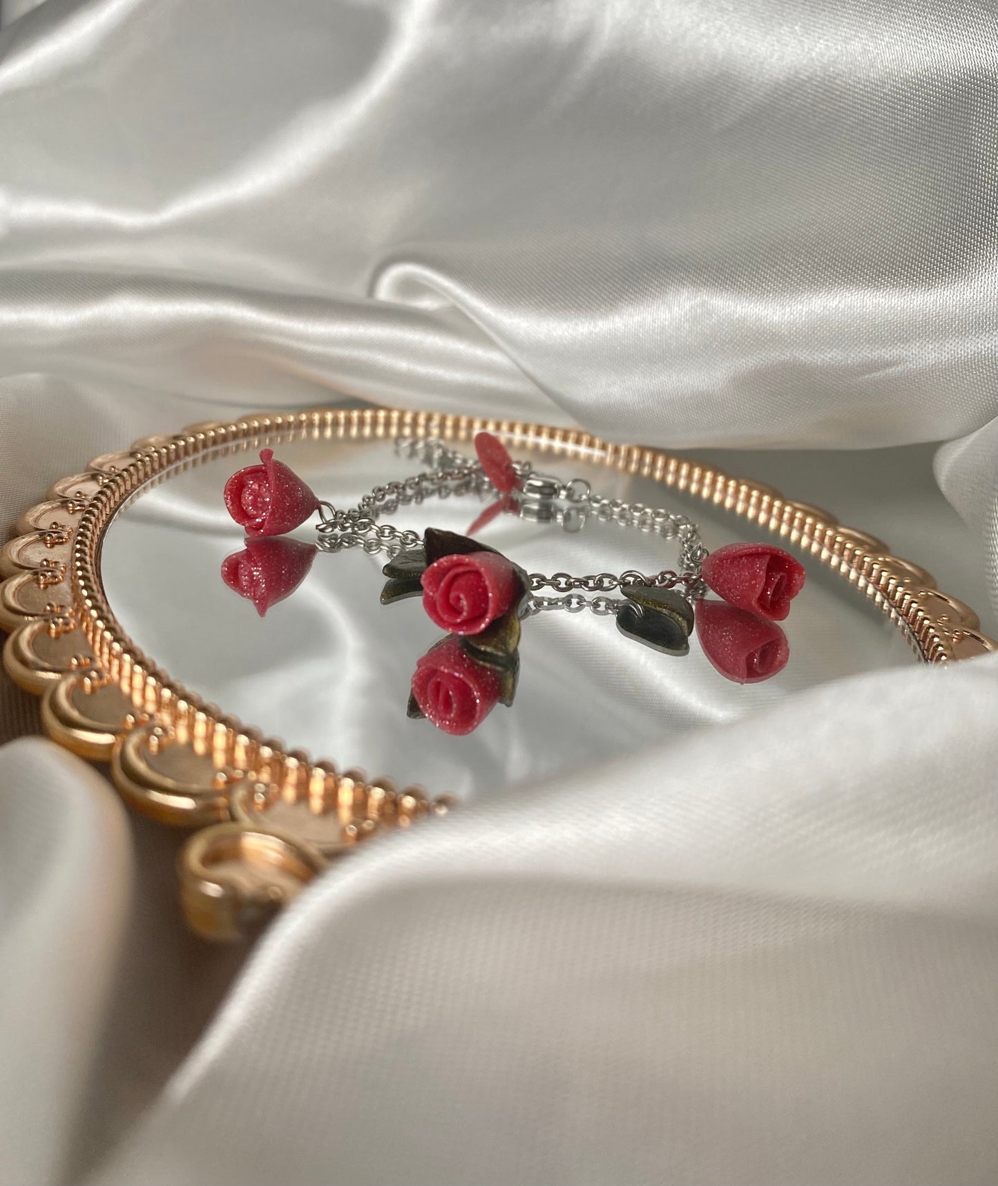 Romance rose glitter bracelet