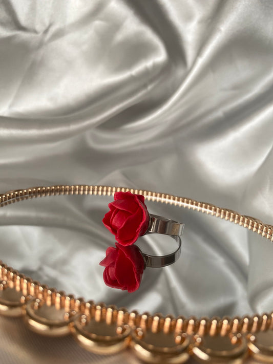 Pathos paionia ring