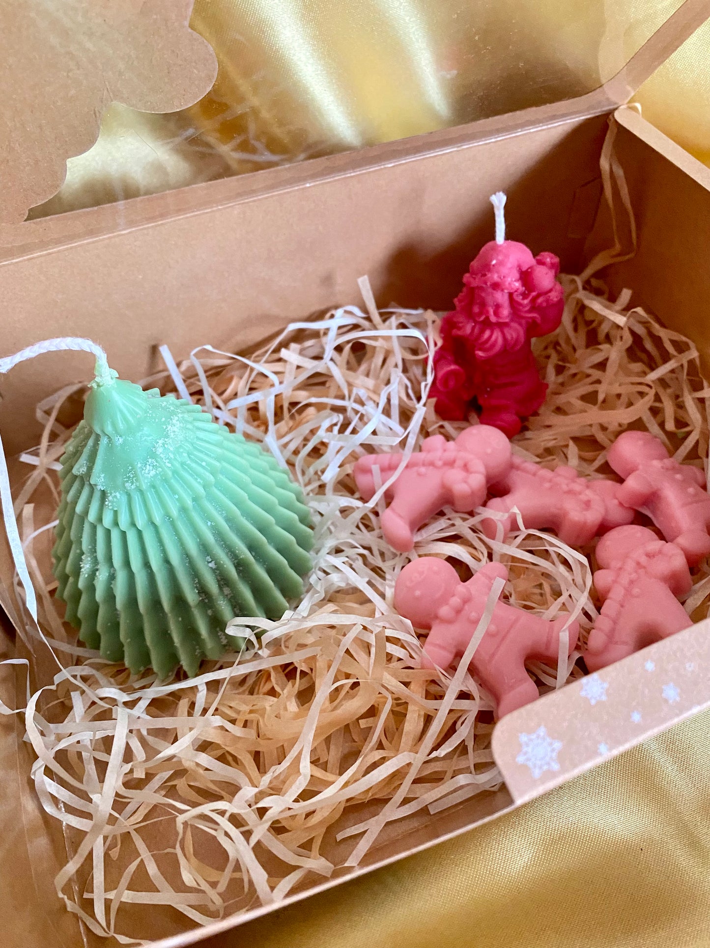 Gift box με χειροποίητα φυτικά κεριά και wax melts