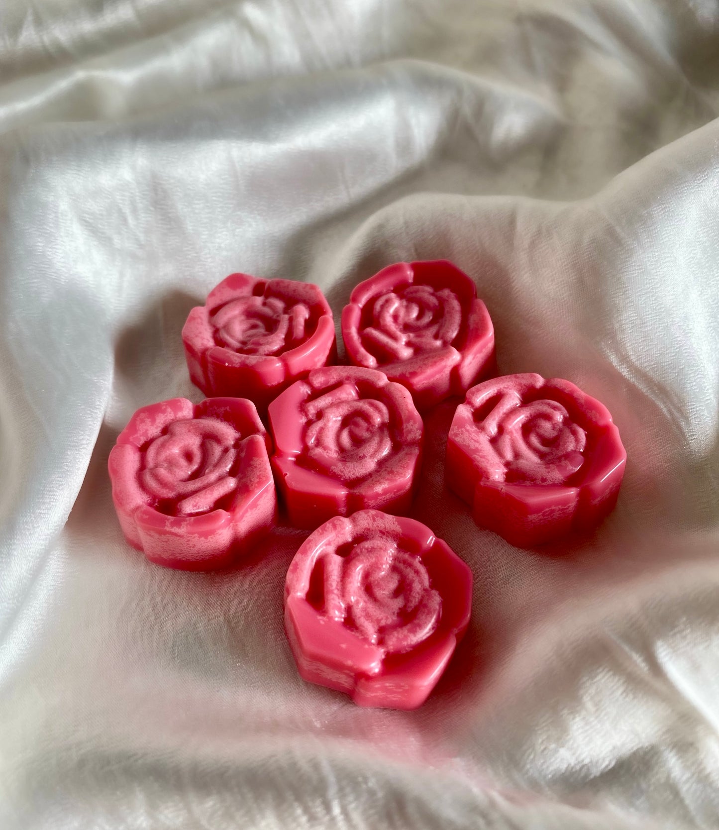 Wax melts τριαντάφυλλα σε διάφορα αρώματα για να διαλέξεις