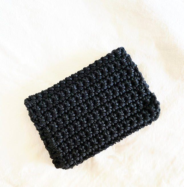 Μαύρο πλεκτό πορτοφόλι με 2 θήκες